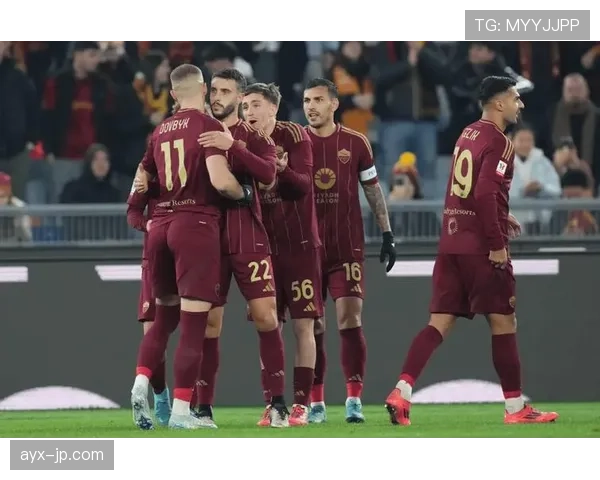 西汉姆联欧联杯强势晋级,出色表现引爆球迷热议 西汉姆联欧联杯强势晋级,出色表现引爆球迷热议