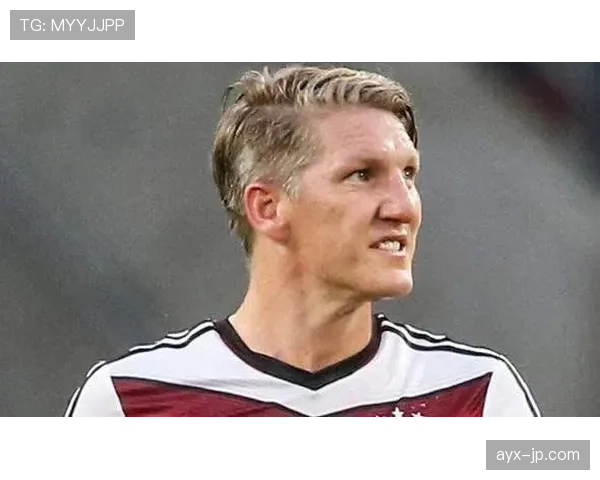 彭帅场上像战神，脱下战袍像隔壁搬家的阿姨——这反差也太馋人了